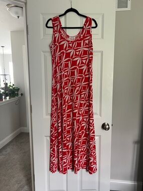 Calvin Klein Red and White Sleeveless Geometric Maxi Dress